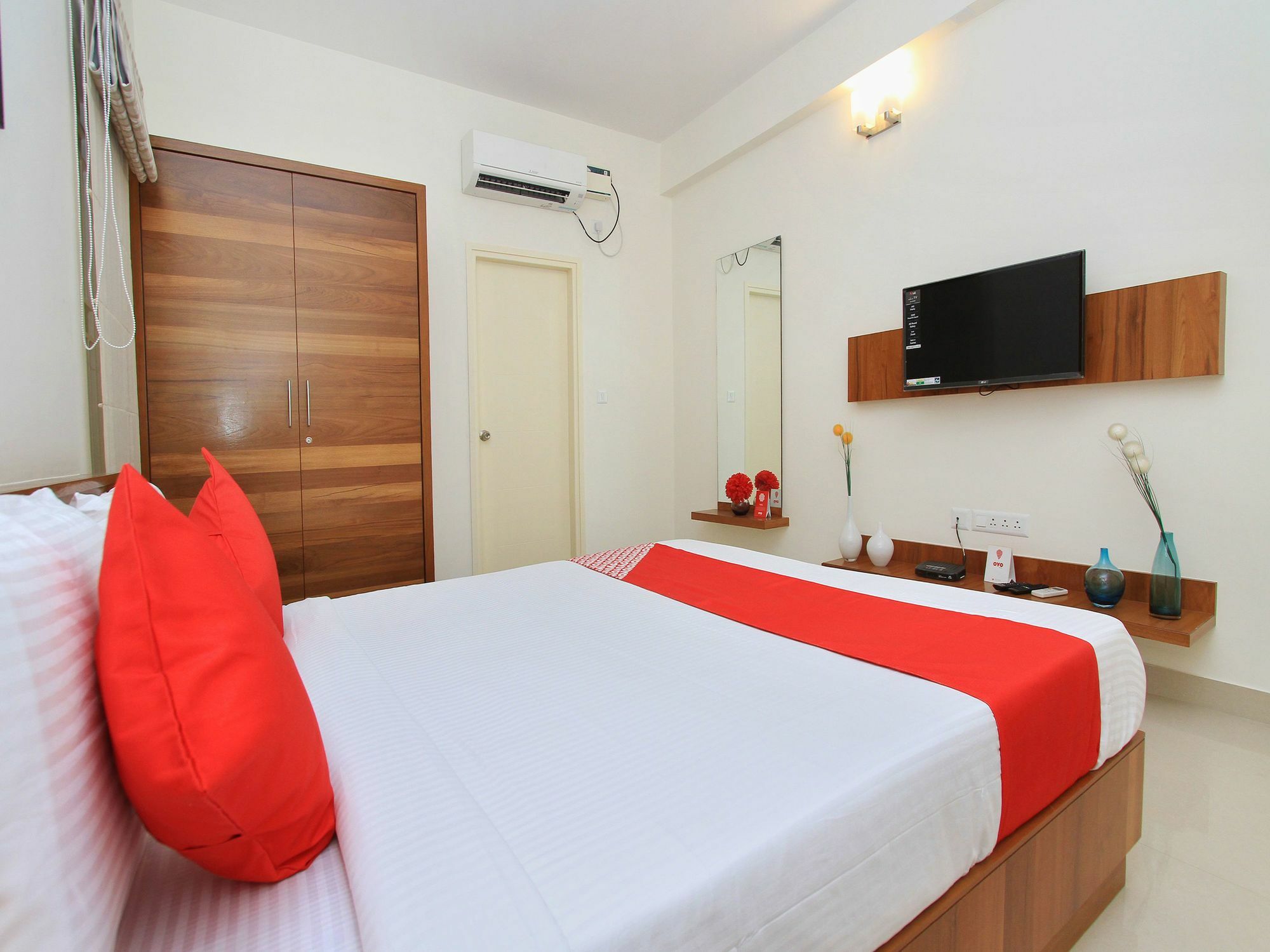 Treebo Kings Suits, Hsr Layout Bangalore Buitenkant foto